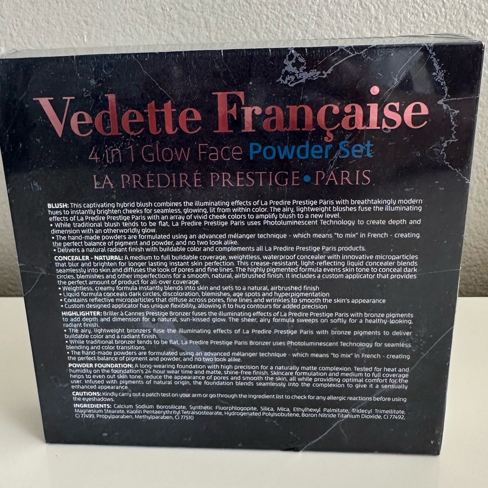 New Sealed Vedette Francaise 4-in- 1 Glow Face Powder Set - Picture 6 of 6